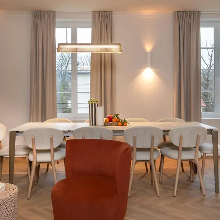 Apart-hotel L'horloge - Proche De Disneyland 4*