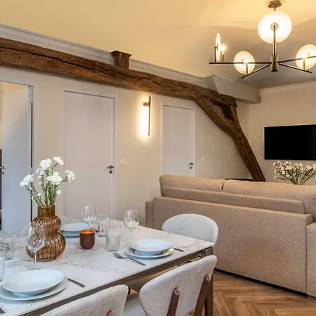Apart-hotel L'horloge - Proche De Disneyland 4*