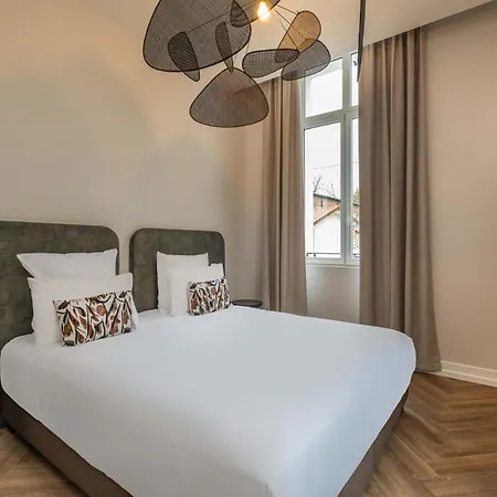 Apart-hotel L'horloge - Proche De Disneyland 4*